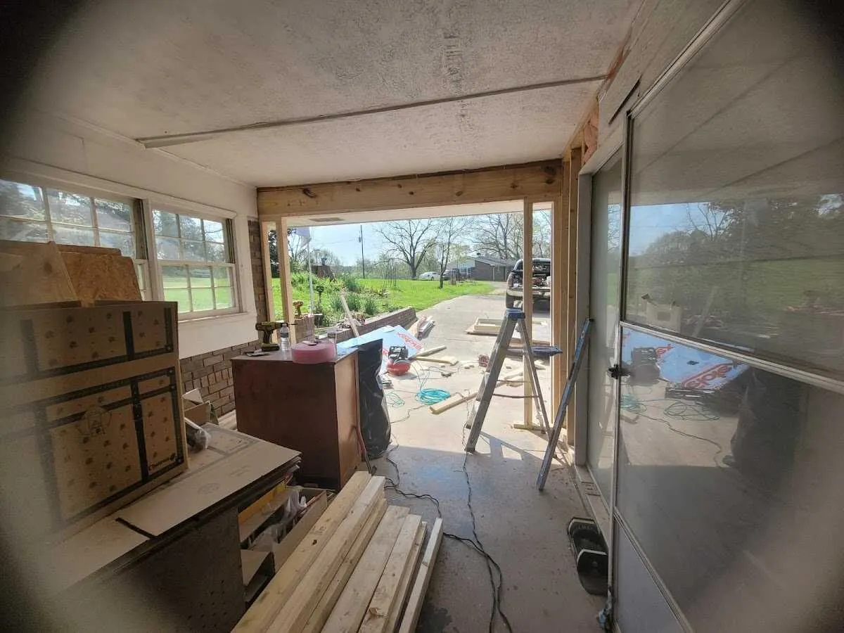 Air movers and dehumidifier for Water Mitigation Services in North Valley